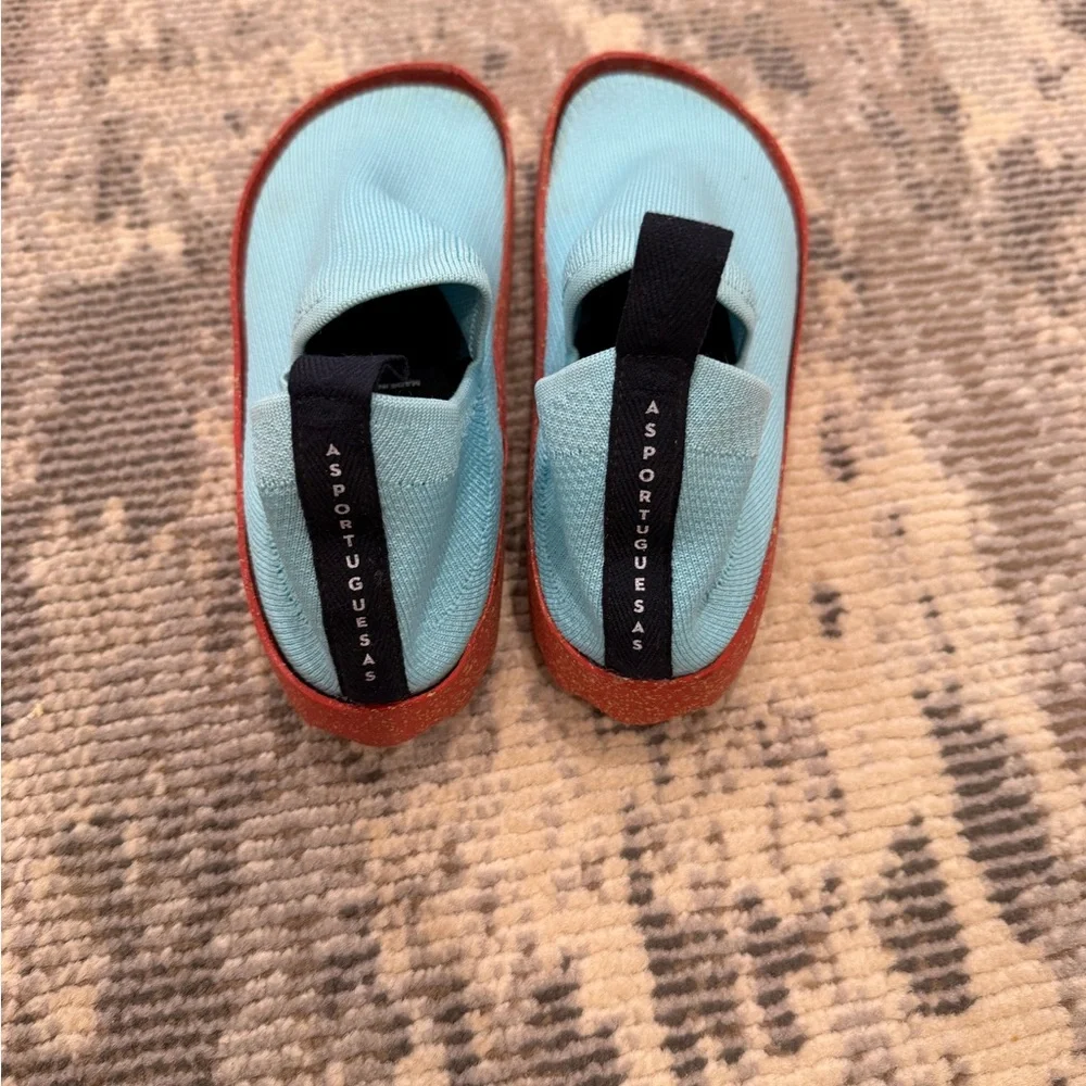 Men's Slip-On Loafers in Light Blue with Red Soles